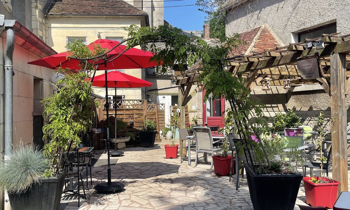 Donzy Hotel | Hotel Restaurant le grand monarque