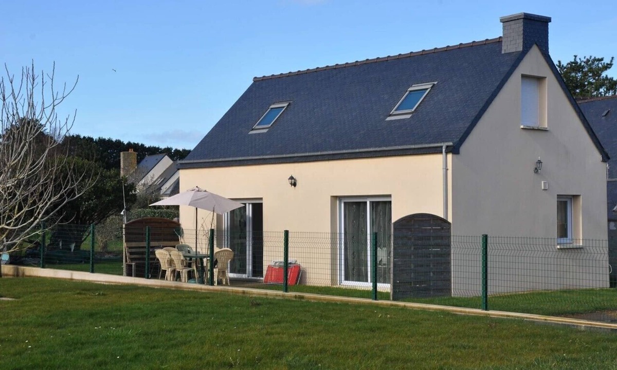 Pleumeur-Bodou House | House 200m from the beach with closed garden in ILE GRANDE