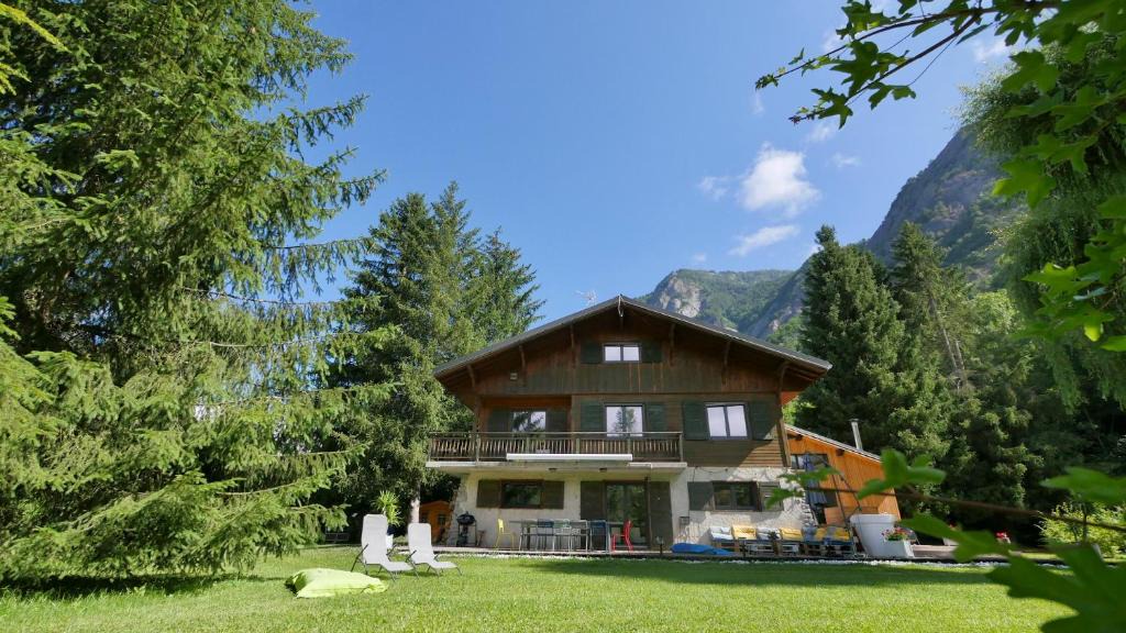 Le Bourg-d'Oisans Ski Chalet | House N Alpes