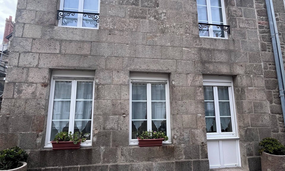 Barfleur House | House two minutes from the beach