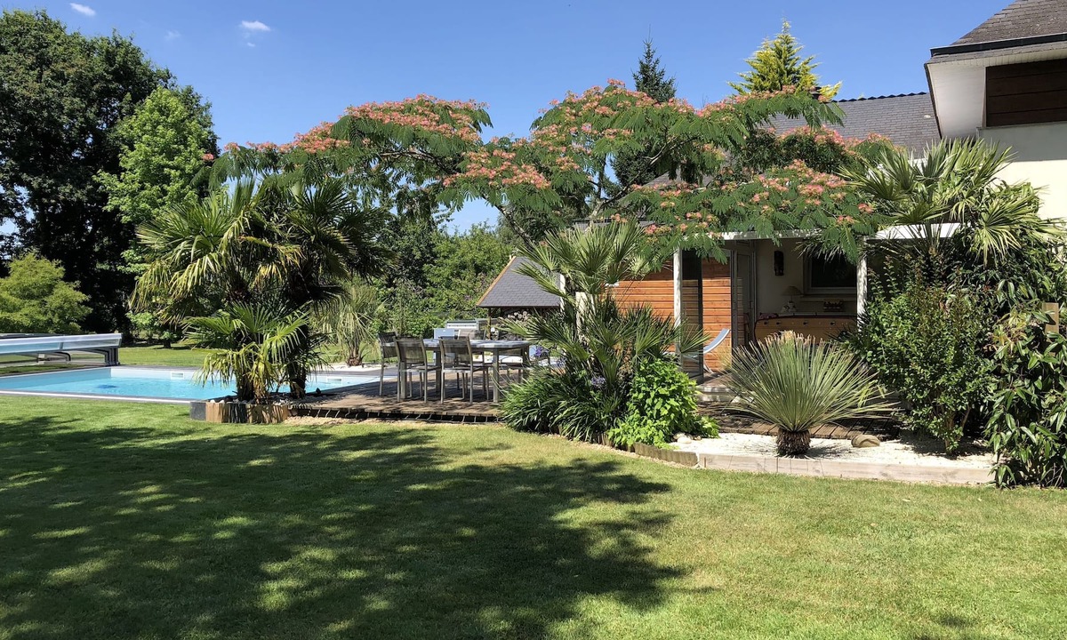 Surzur House | House / Villa - Surzur