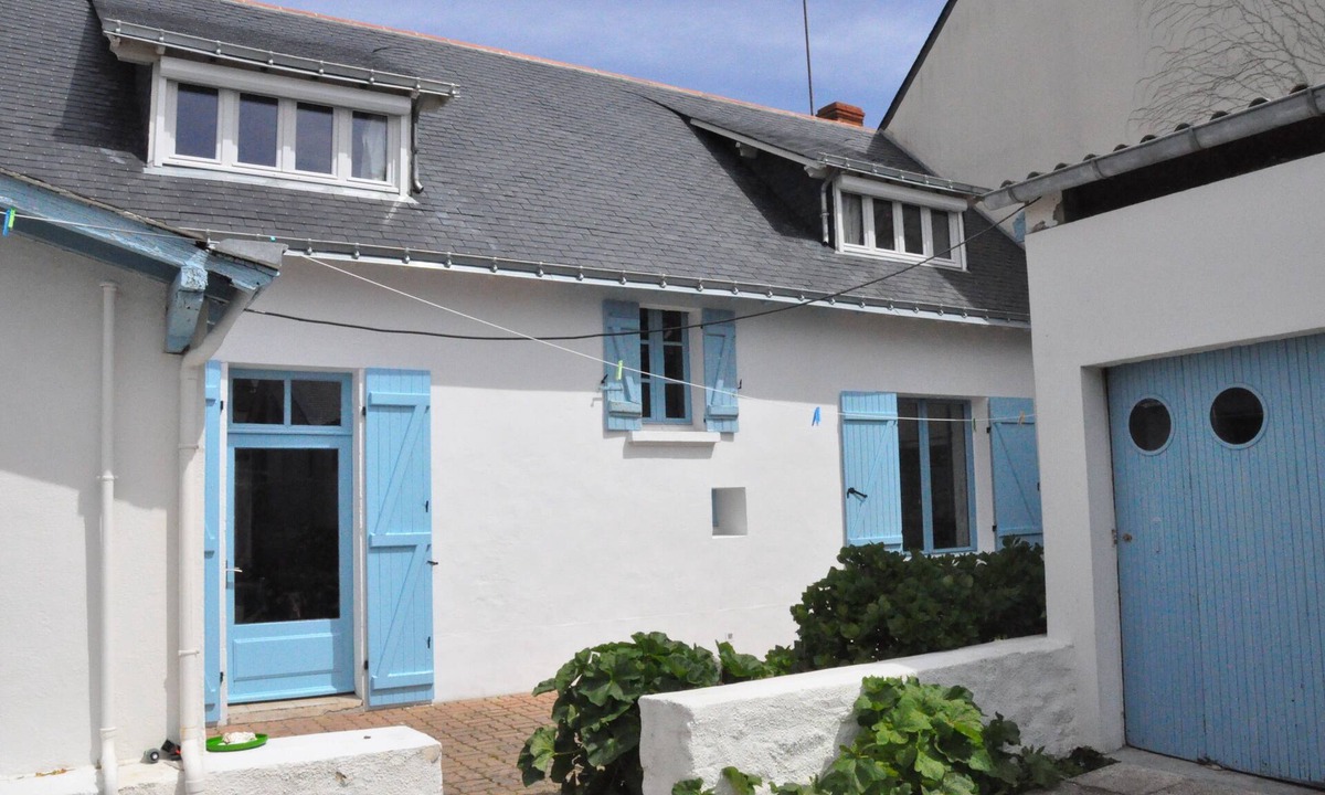 Le Croisic House | House with courtyard and garden - WiFi internet - up to 7 people