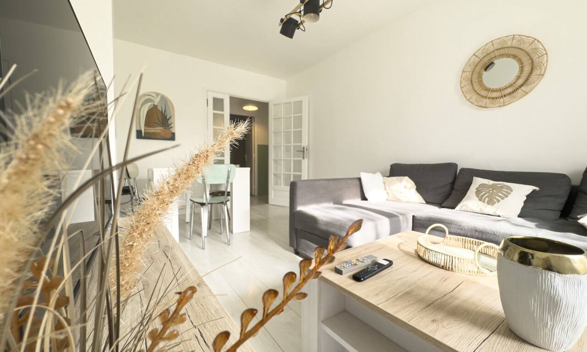 Secteur 4 Apartment | #HR | Les Charmilles 💐 T4