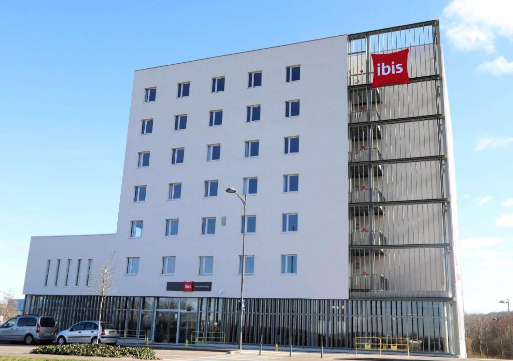 Bourgoin-Jallieu Hotel | Ibis Bourgoin Jallieu Medipole