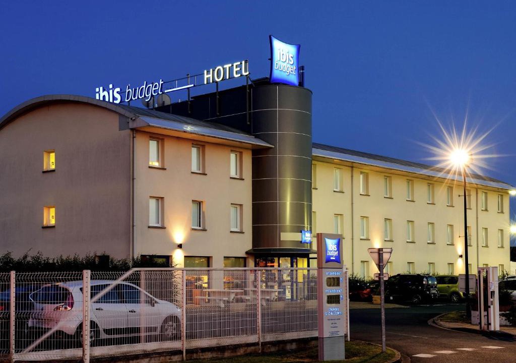 Meung-sur-Loire Hotel | ibis budget Meung sur Loire