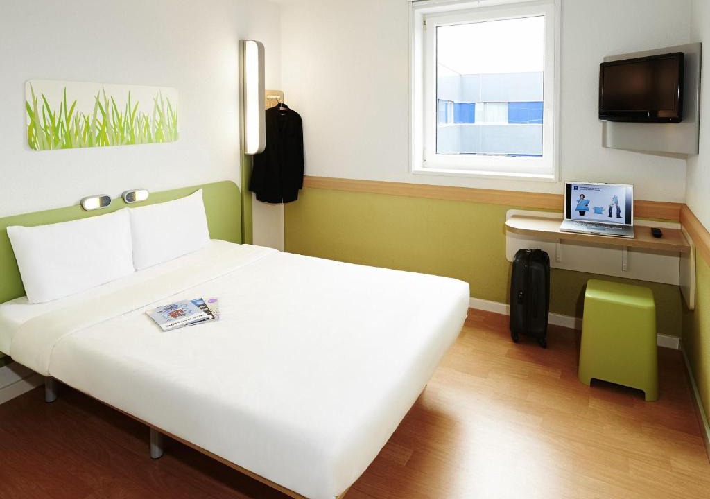 Sud Loire Hotel | Ibis budget Orléans Sud Comet