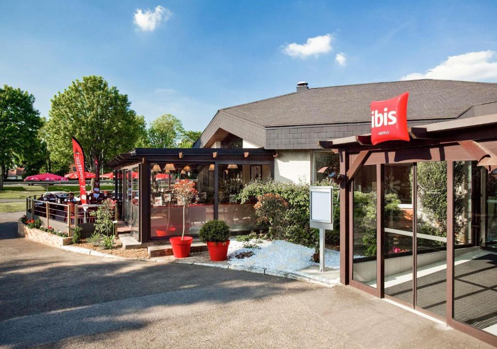 Senlis Hotel | ibis Senlis