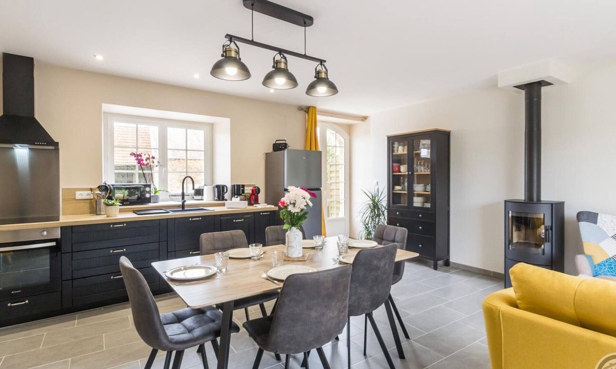 Cotentin Peninsula Cottage | Ideal house in Sainte-Colombe with pets allowed and parking