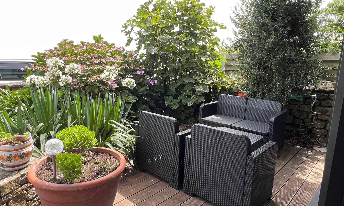 Finistere Apartment | Ideally located, this apartment has an incredible scenic seaview on the ocean