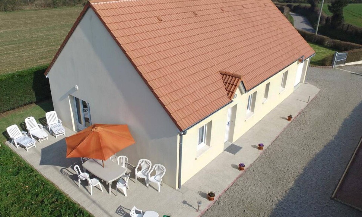 Les Moitiers-d'Allonne Cottage | Independent single-storey house near dunes, pets allowed