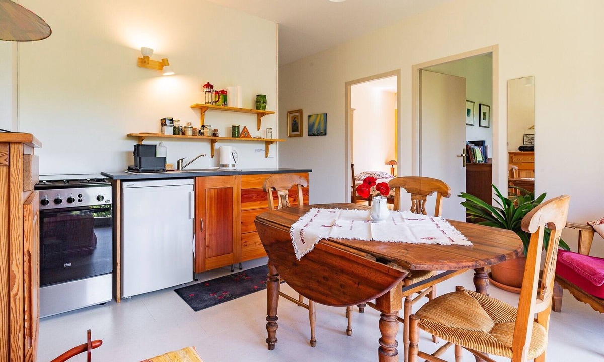 Die Apartment | Independent Apartment on the First Floor