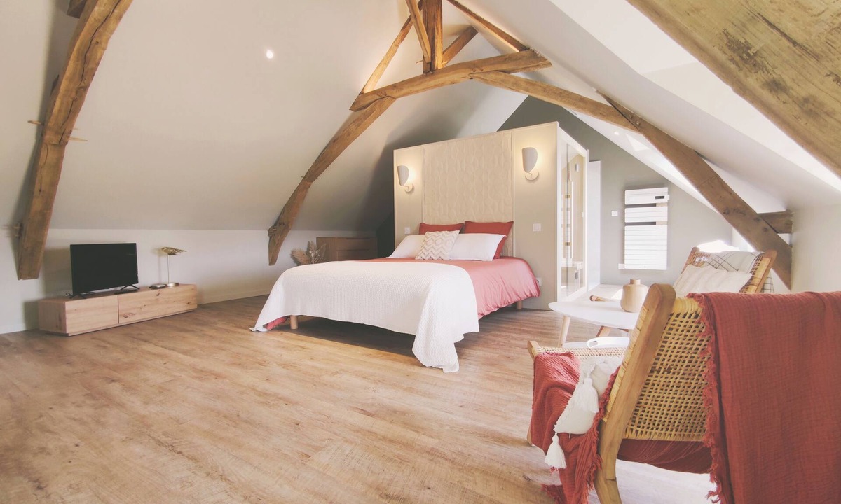 Saint-Ouen-des-Toits House | Izoë - Country guest suite with private FINNISH SAUNA