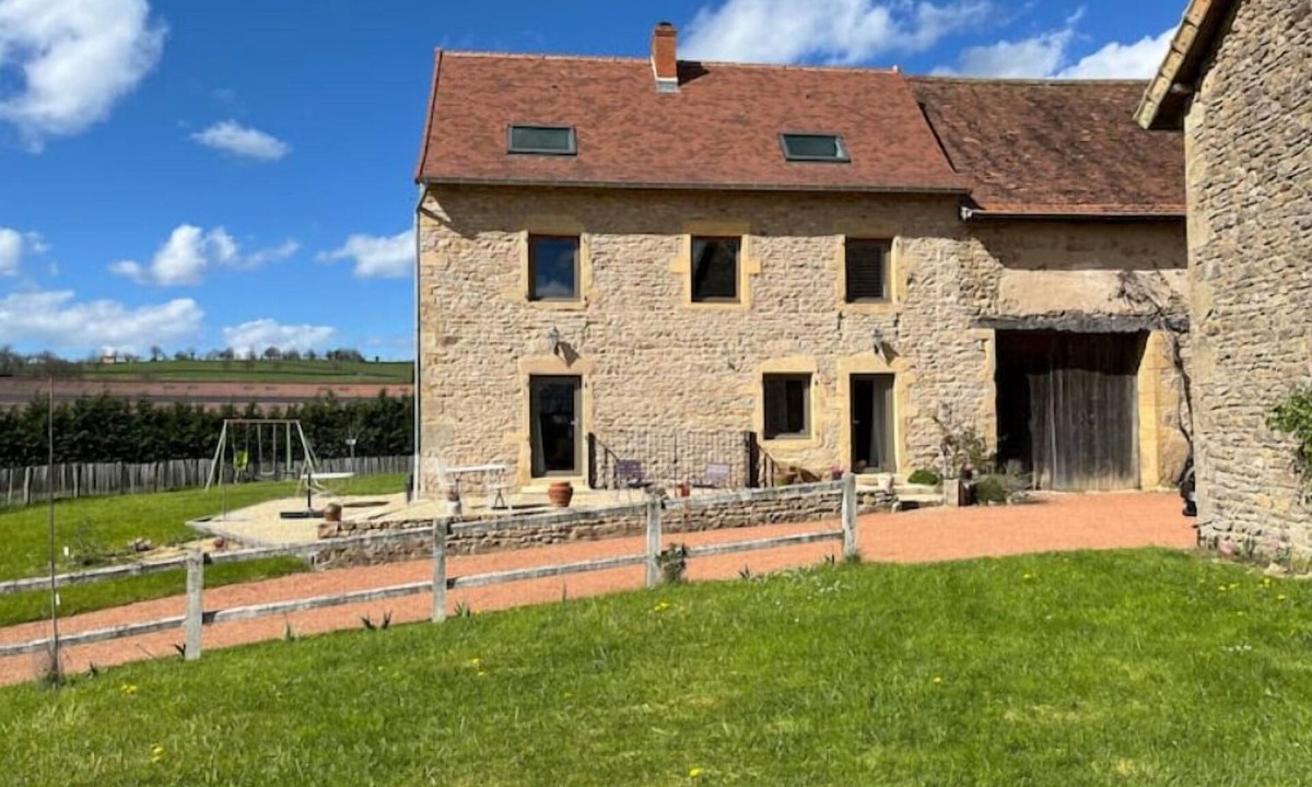 Saint-Laurent-en-Brionnais House | Jolie Maison de Campagne au Cœur du Brionnais
