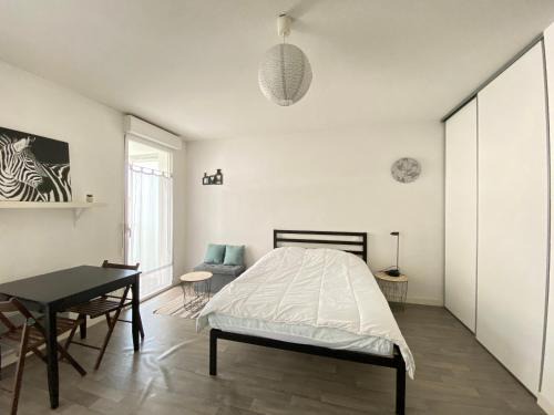 La Rochelle City Centre Apartment | Joli studio avec terrasse près du vieux-port