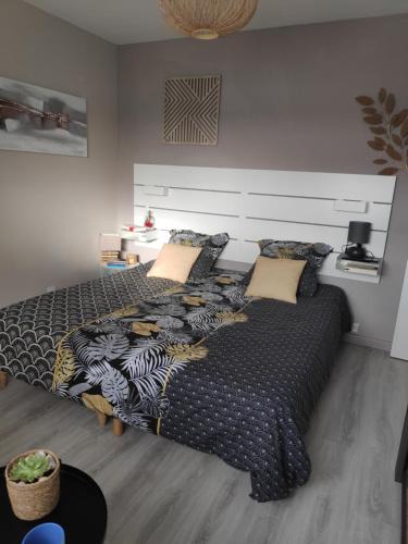 Santec Bed & Breakfast | Kastell-Mor 2 chambres au calme vue jardin - proche Roscoff