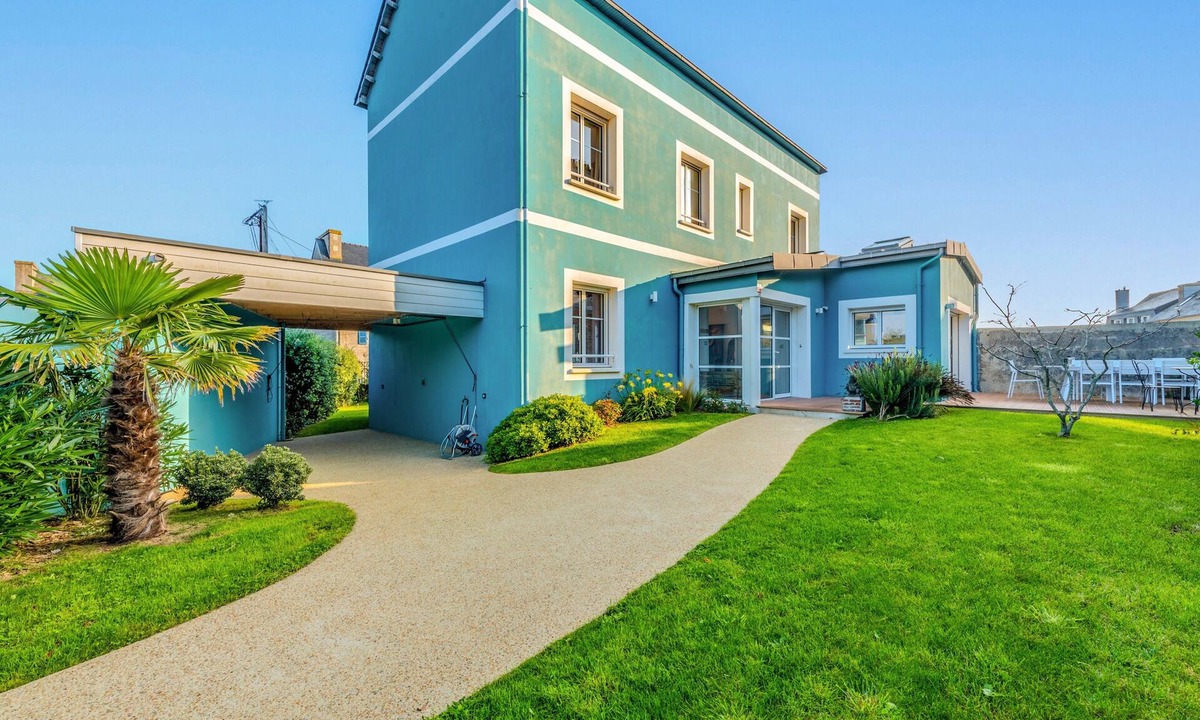 Brignogan-Plage Villa | Ker Anna, 120m from the beach, sea view