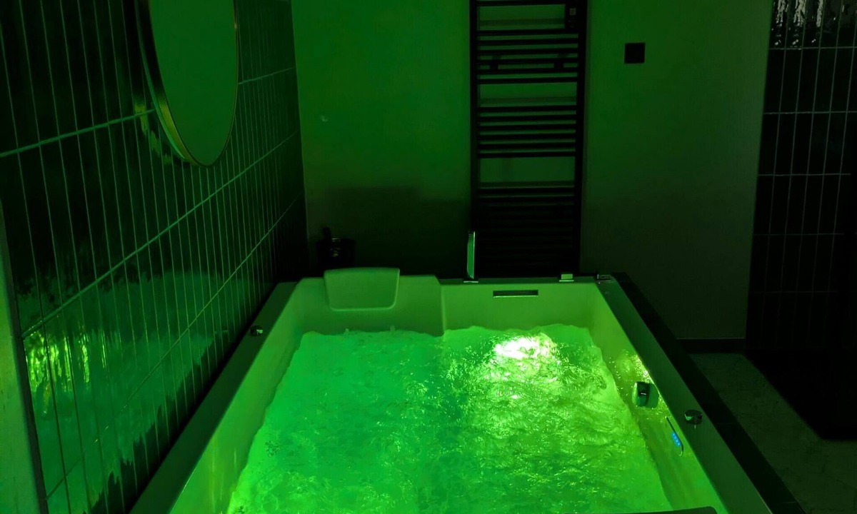 Servon House | L'écume - Spa Cottage - 10 minutes from Mont Saint-Michel