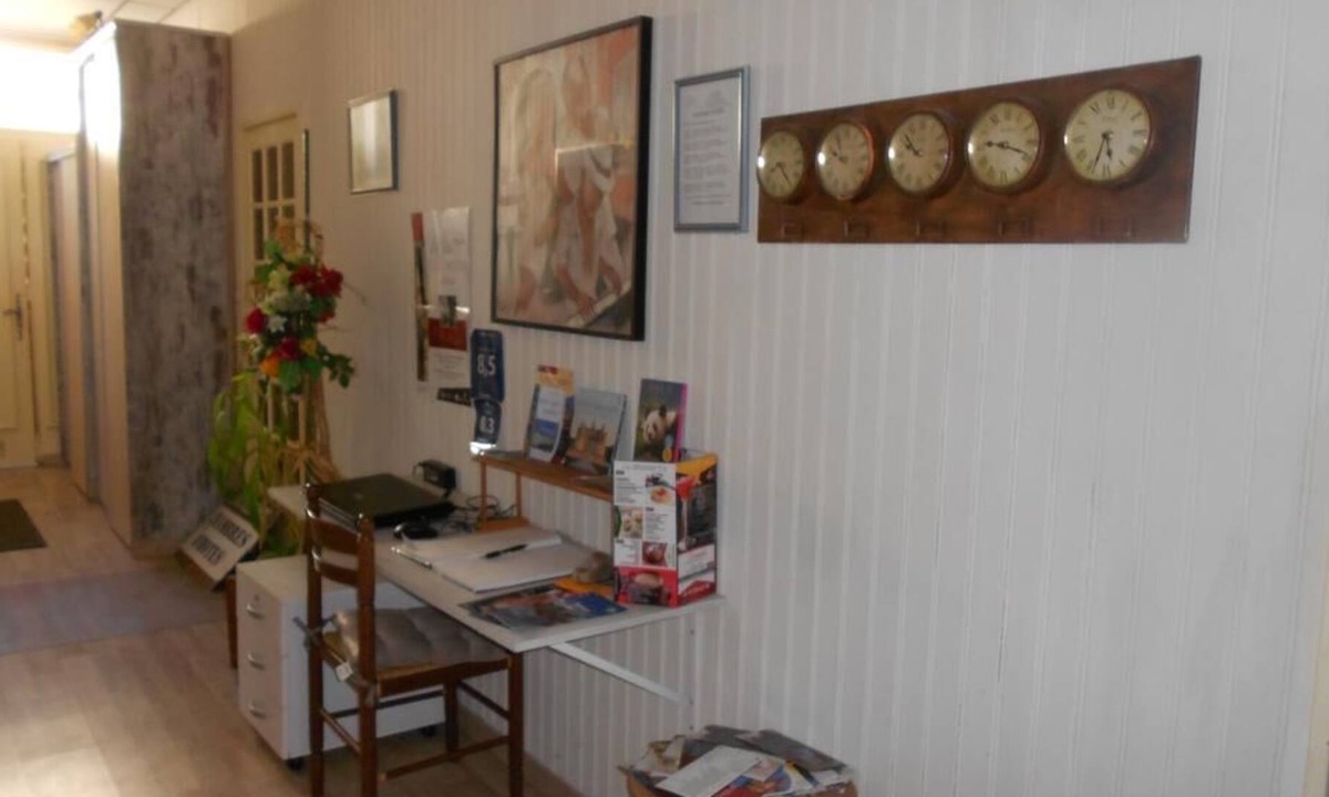 Saint-Nicolas-des-Motets Bed & Breakfast | L'eclipse