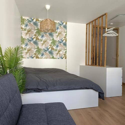 Chatillon-Sur-Loire Apartment | L'Escale Châtillonnaise - Le Campeur