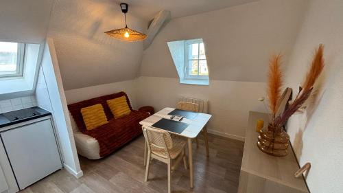 Laval Apartment | L'escale - wifi, proche du centre-ville