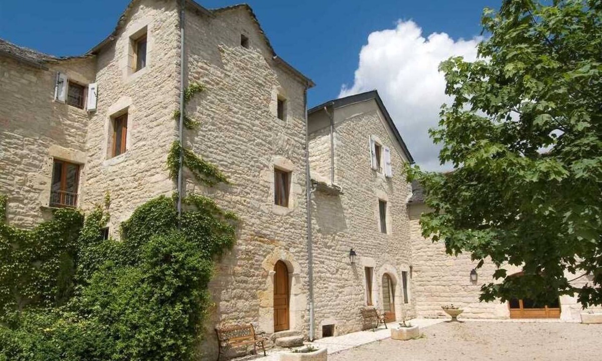 Saint-Georges-de-Levejac House | L'etape - Location 11 Personnes à Saint Georges de Lévejac