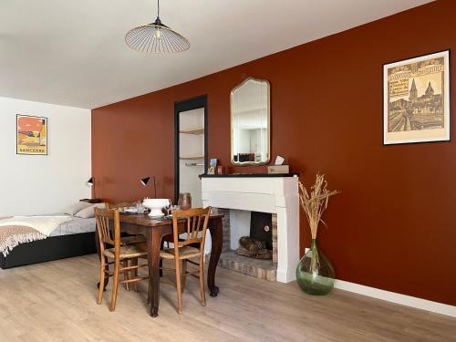 La Charite-sur-Loire Apartment | L’Etape, cœur de ville