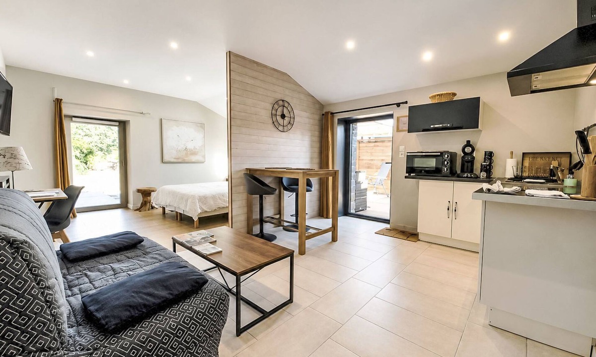 Surzur Apartment | "L'Orée" - privates SPA - ruhig gelegen by Interhome