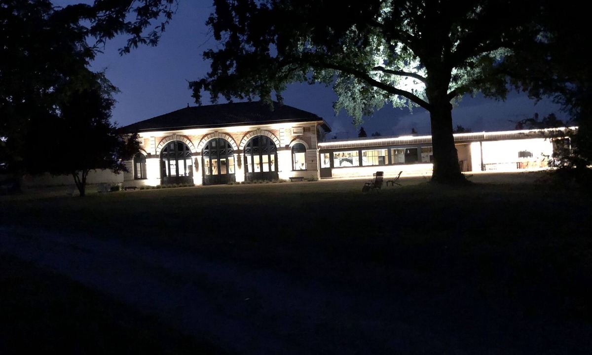 Cleppe Other | L Orangerie De Châtel Figaro Magazine Selection Figaro 2019