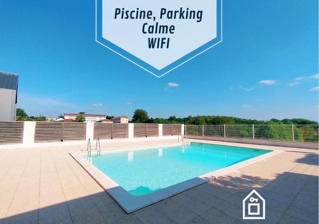 Bayonne Apartment | La Baignade de Montaigu, piscine et garage couvert