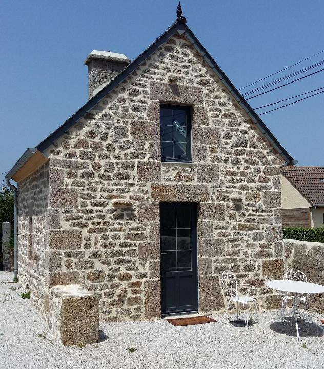 Montfarville House | La Boulangerie de Gitesocotentin, charmant cocon pour déconnecter