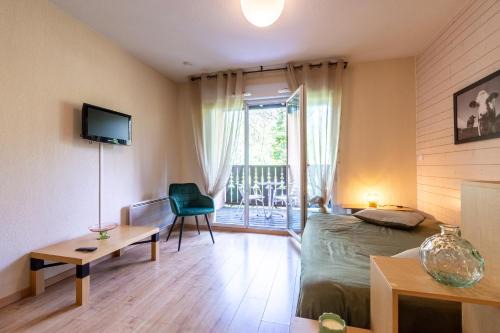 Ax-les-Thermes Apartment | La Bulle d’Ax - Domaine de la Vallée dAx