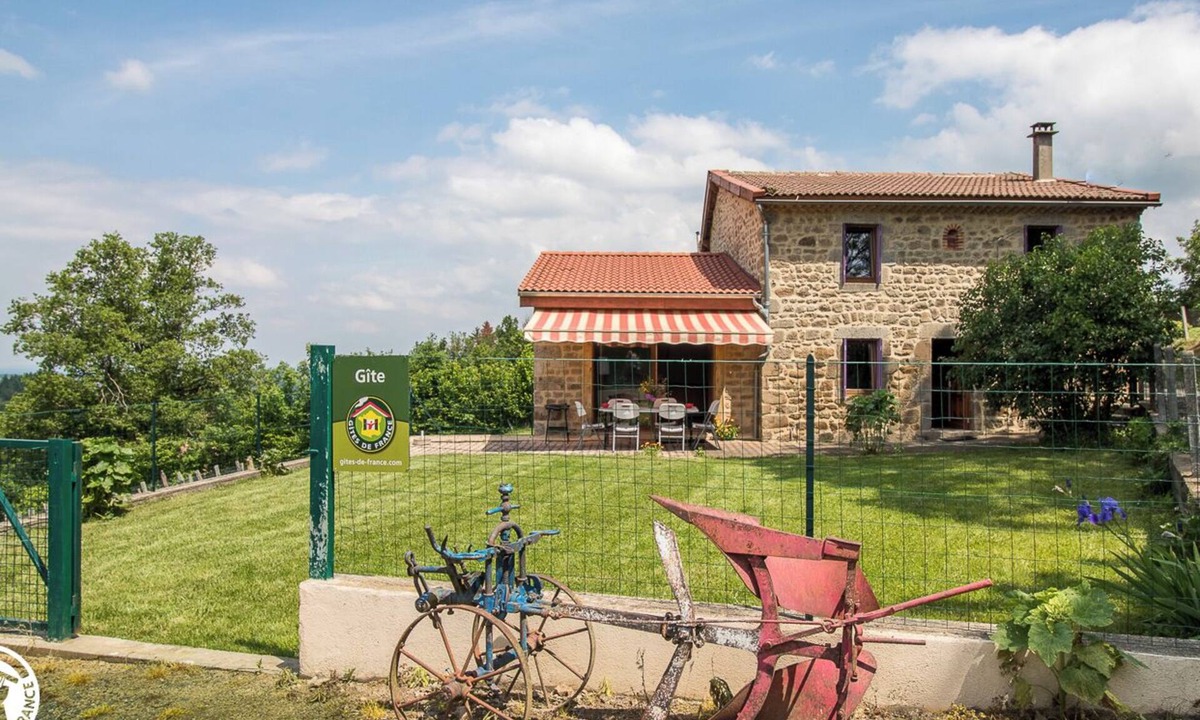Saint-Gervais-sous-Meymont House | La Charrue - Saint-gervais-sous-meymont