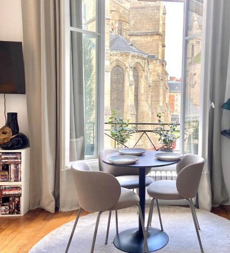 Soissons Apartment | La Cathédrale