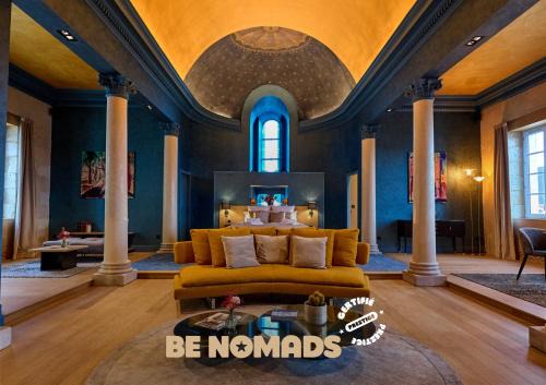 Nevers Apartment | La Chapelle, Les Suites du Palais, l'unique 5 étoiles de Nevers, Suite d'Exception
