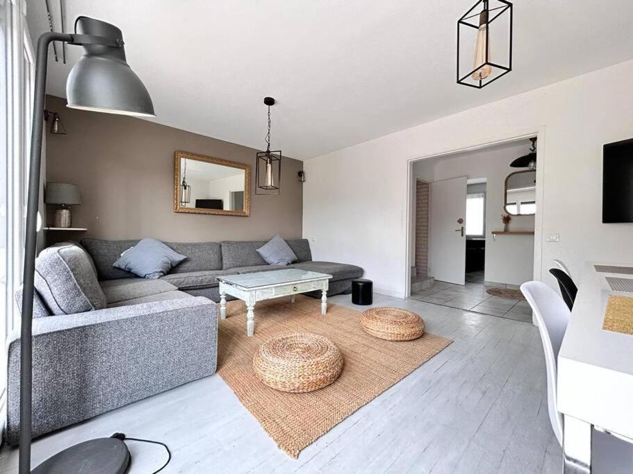 Cebazat Villa | La Combegrasse - Grande maison avec extérieur