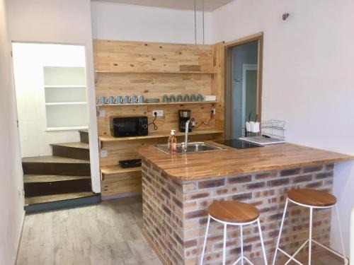 Huriel Apartment | La cremaillère