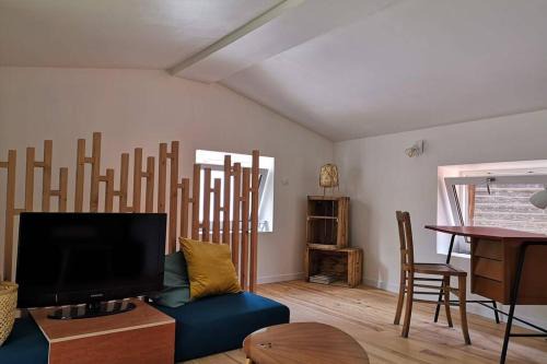 Vertaizon House | La Dilettante, petite maison rénovée, avec jardin