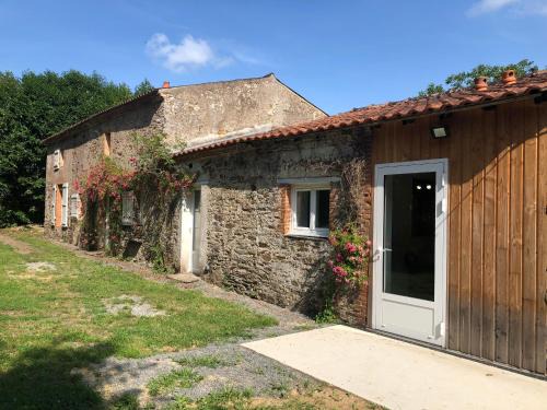 La Chapelle-Basse-Mer House | La Ferme du domaine de La Mazure