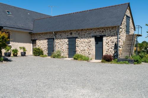 Rouesse-Vasse House | La Grande Bouvinière