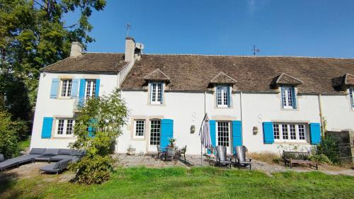 Levernois Villa | La Grangerie