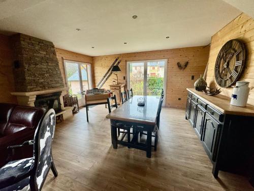 Formigueres House | La Granja - Maison type chalet avec jardin