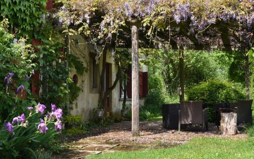 Saincaize-Meauce Bed & Breakfast | La Longère du Sallay