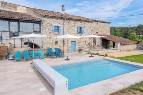 Ailhon House | La Maison Bleue Du Plot