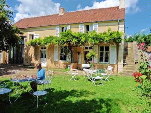 Marzy House | La Maison d'hôtes du Bec d'Allier