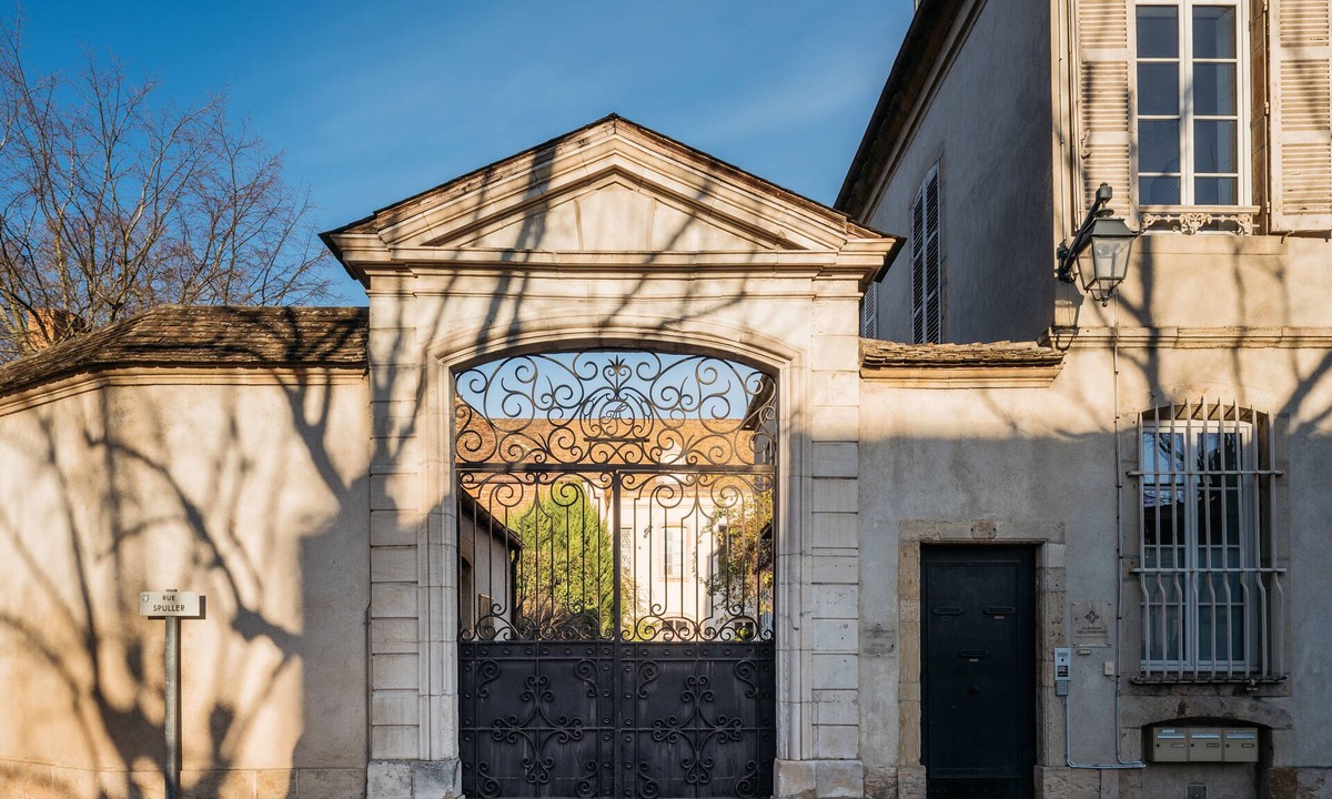 Beaune City Centre Apartment | La Maison des Courtines