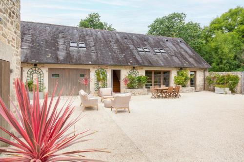 Nevez House | La maison des gardes du Hénan