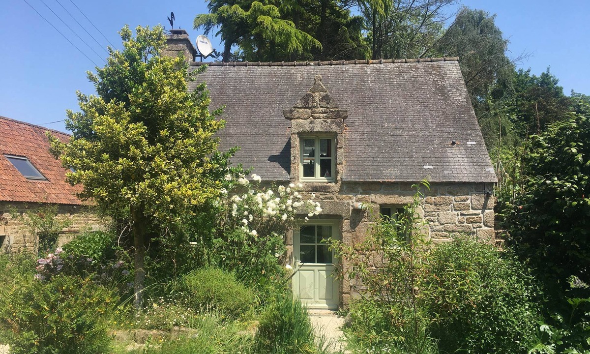 Le Vieux-Marche House | La Maison du four du Manoir (eco-lodge for 1–2 people)