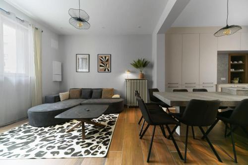Cœur de Ville House | La maison Dubessay - Grande Maison de ville avec terrasse