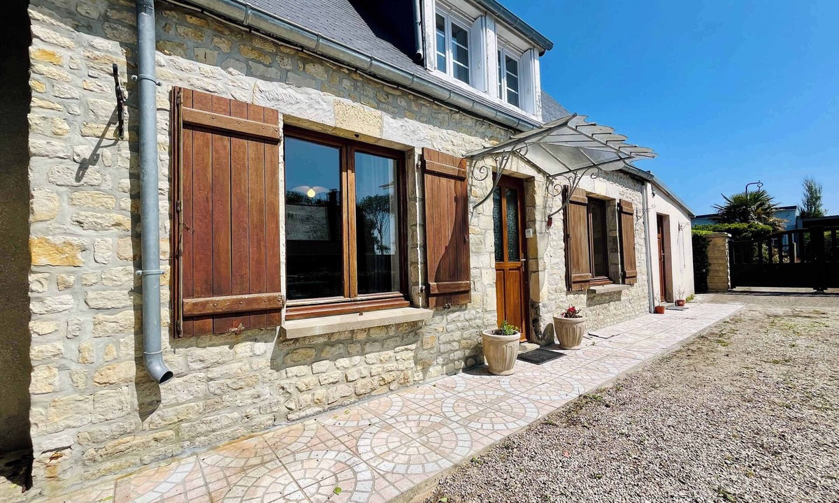 Sainte-Marie-du-Mont House | La Maison d Utah , Beach and Memory