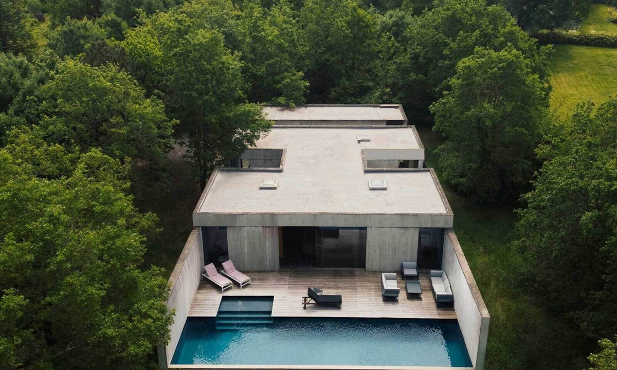 Labastide-Marnhac House | La Maison H by Boutique , a Modernist Villa